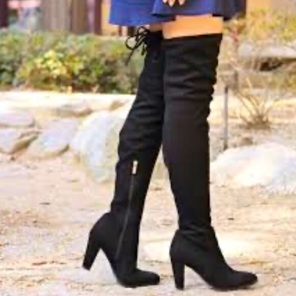 NEW Catherine Malandrino Monarch Block Heel Boot Faux Suede Knee Black Size 7.5 - Picture 1 of 13